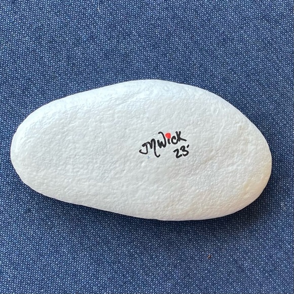 Hand Painted River Love Valentines Day. Sealed With Acrylic Spray - Picture 2 of 5